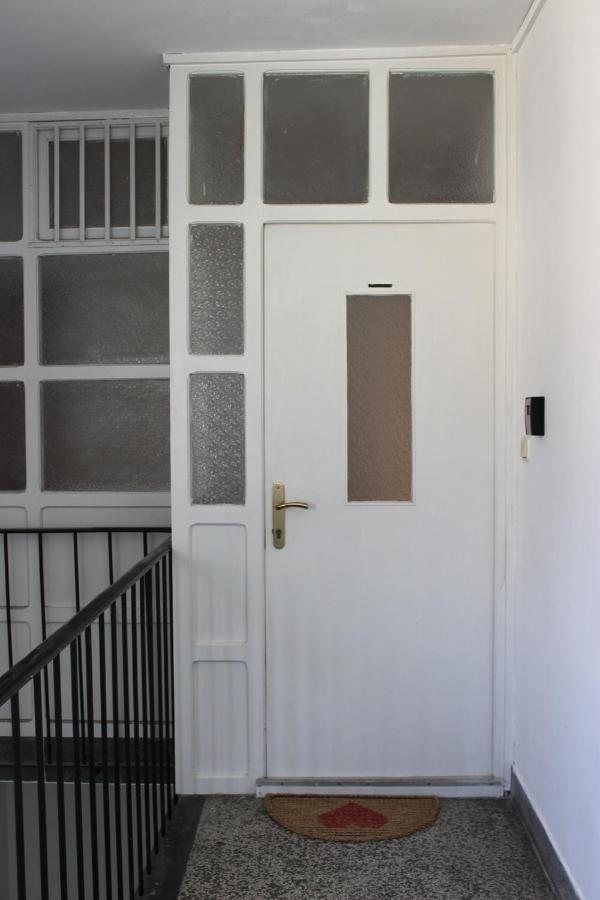 Old Town Mimi Apartman *