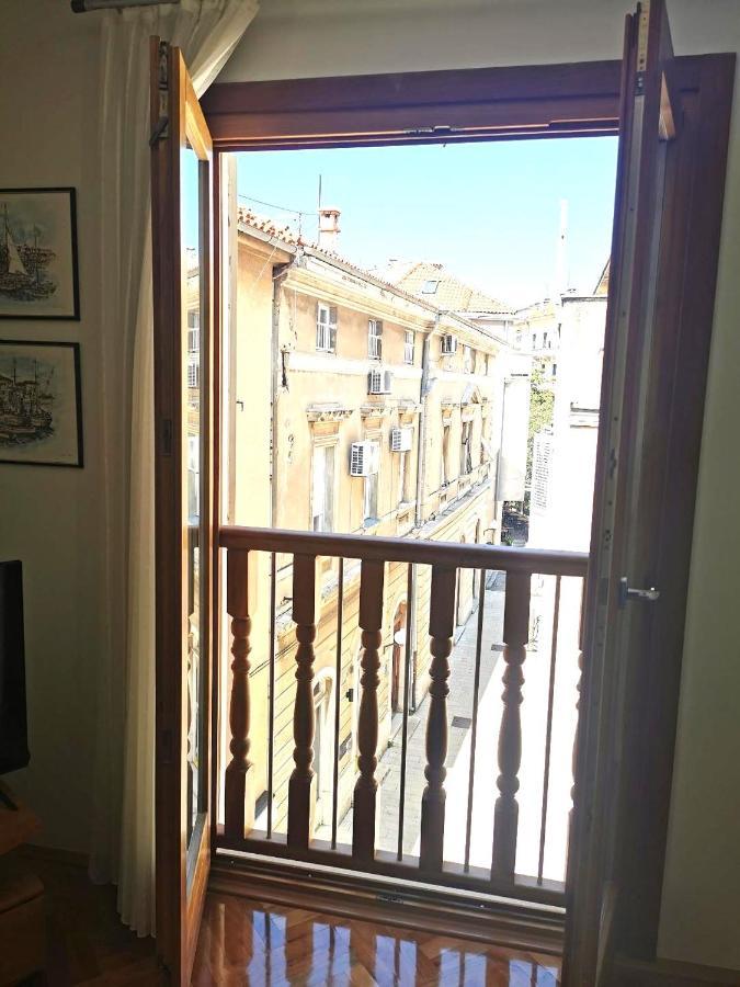 Old Town Mimi Apartman Zára